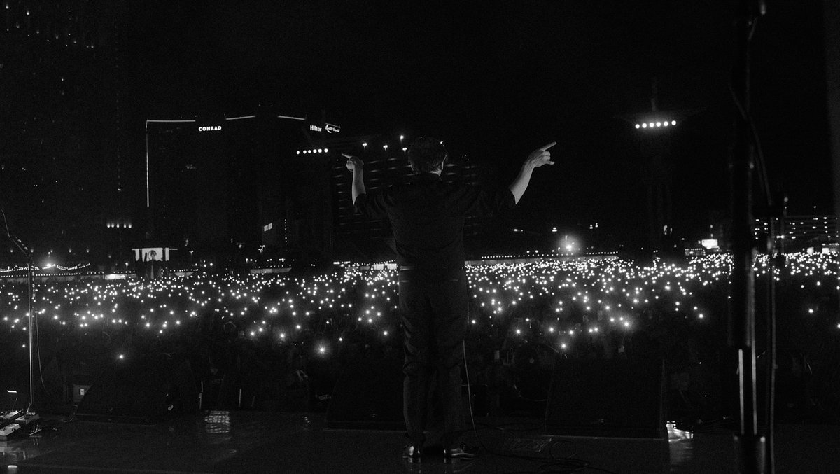 the black parade is dead
2007                                                        2024