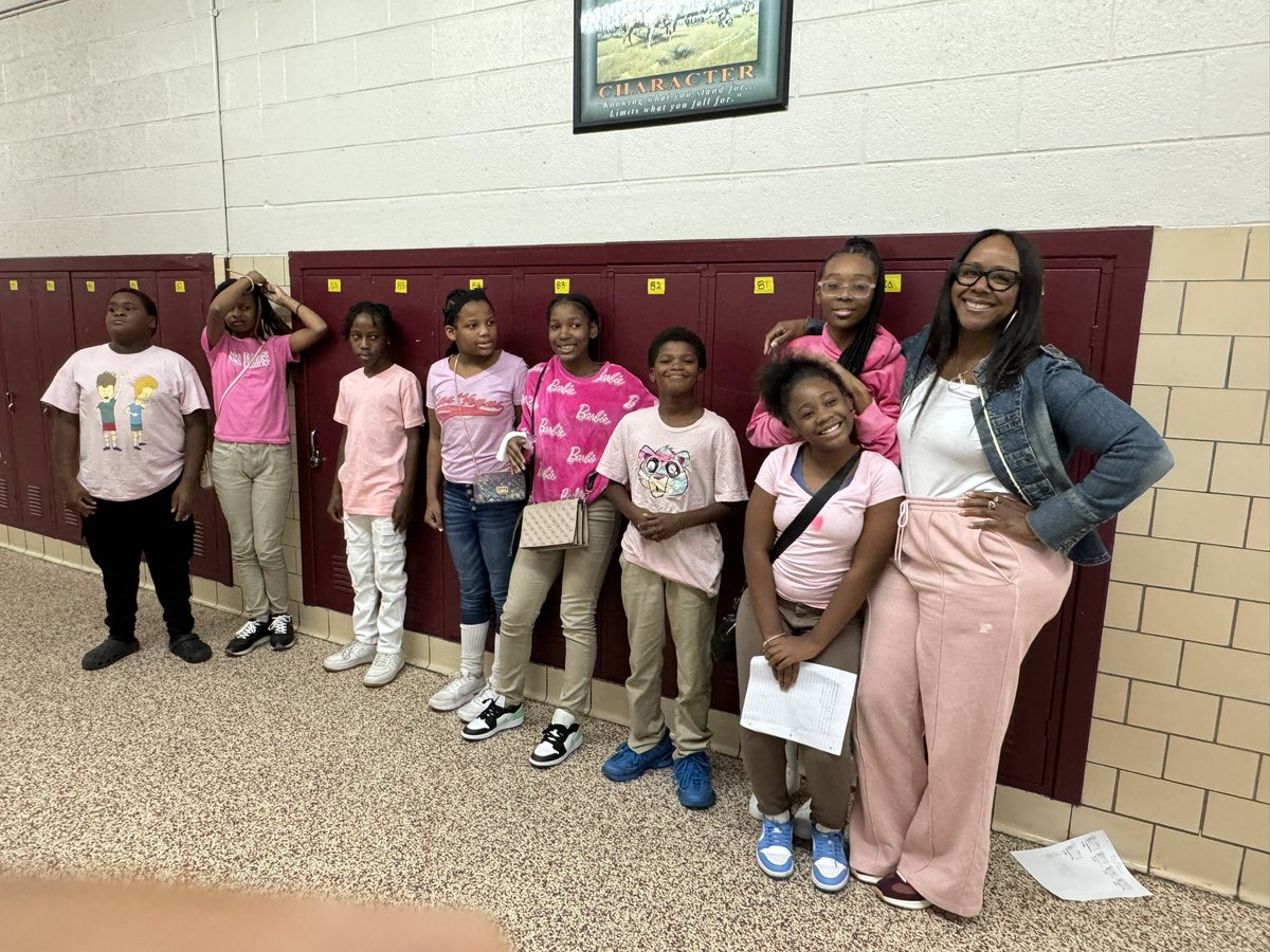 MiddleMarquette's tweet photo. On Pink Out Day, our Mustangs exemplified school spirit and community support by wearing pink to raise awareness for breast cancer research. https://t.co/cKmNYAFsPQ