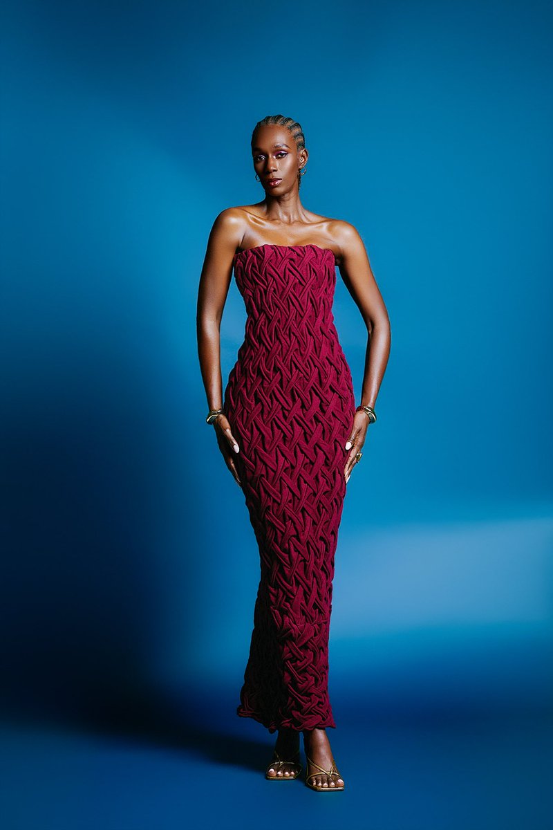 AnifaM's tweet image. Dropped a new collection. Here are a few of my faves hanifa.co 🩷