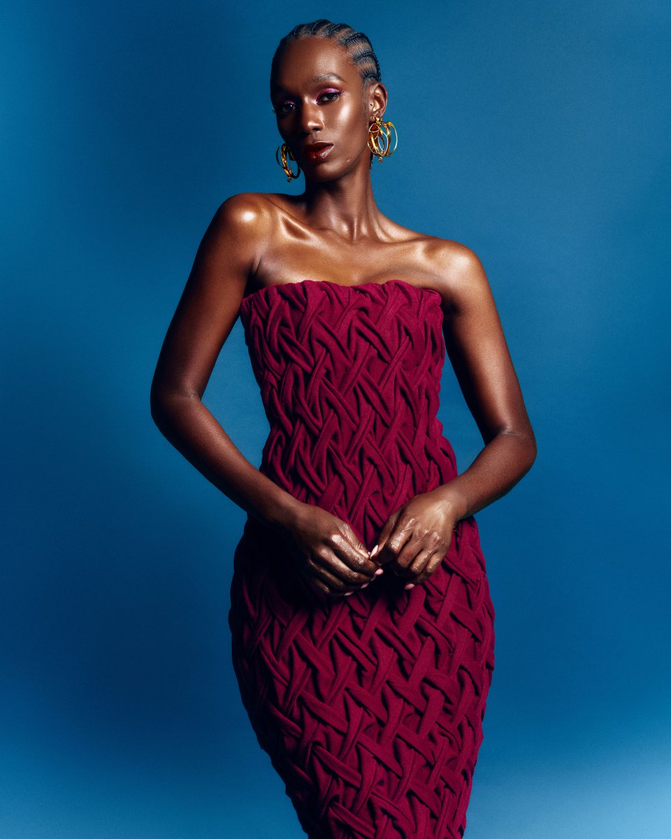 AnifaM's tweet image. Dropped a new collection. Here are a few of my faves hanifa.co 🩷