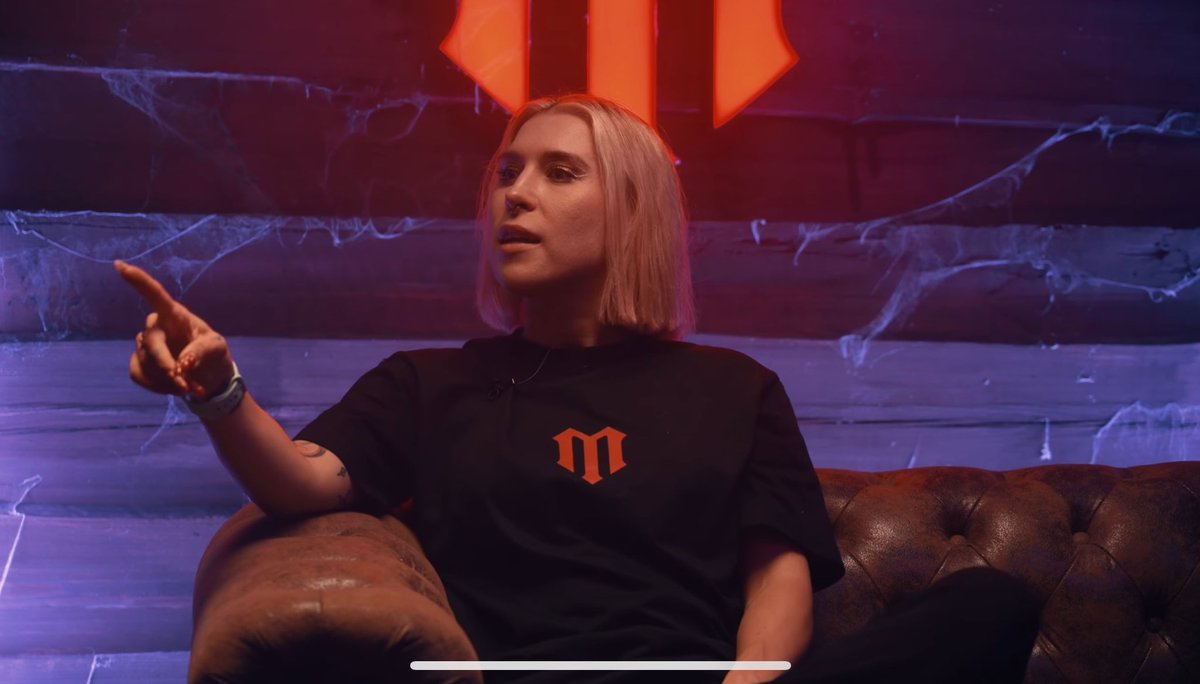 Jak dobrze że został jeszcze Gimper w mafii bo myślę że Aga sama by nie podołała 🫣 #MafiaIRL