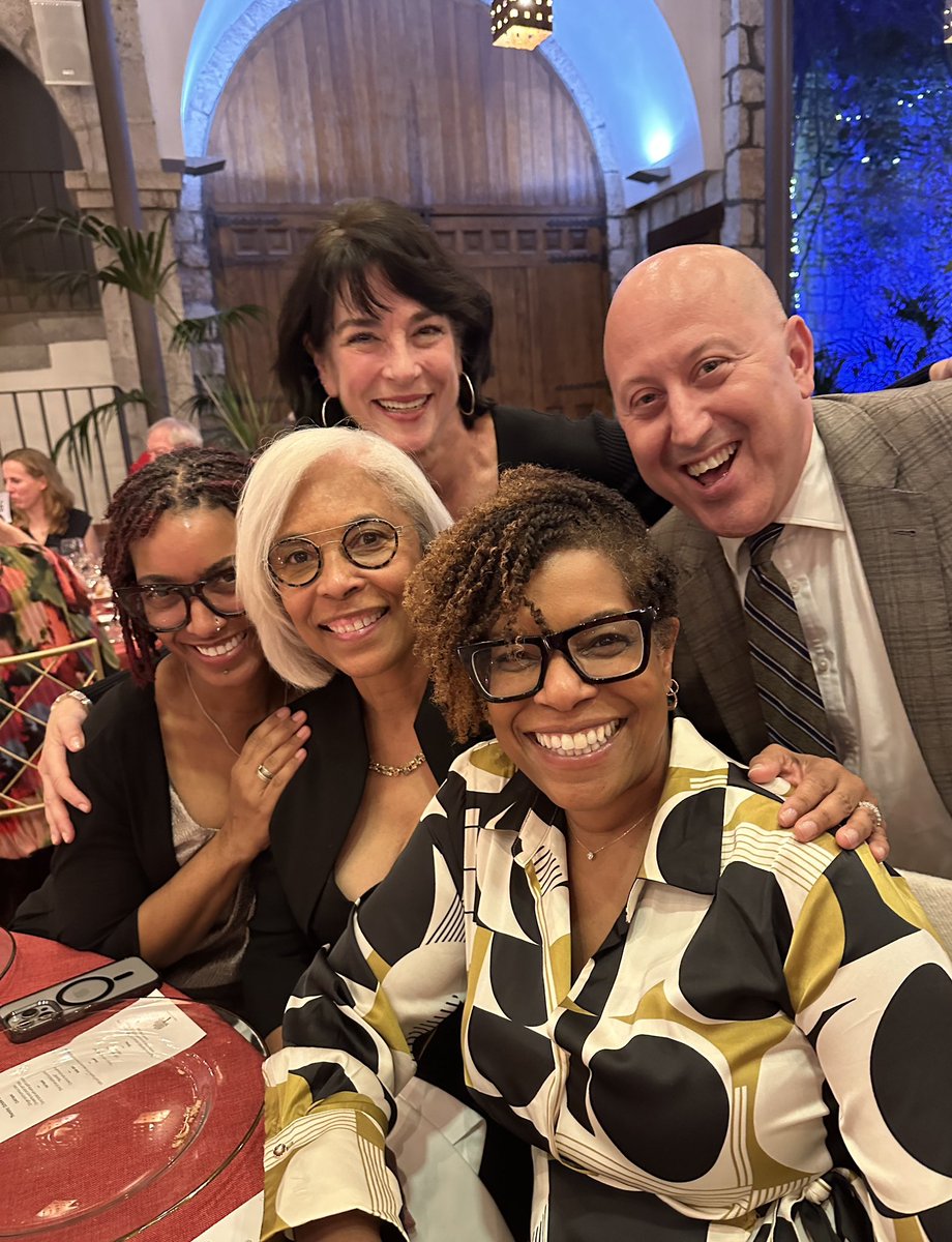 traceywilsonmd's tweet image. It’s a wrap #ICS2024 did not disappoint! Great science, great friends … location location location🇪🇸🇪🇸🇪🇸
@ChrisChermansk1 
@SuzetteESutherl