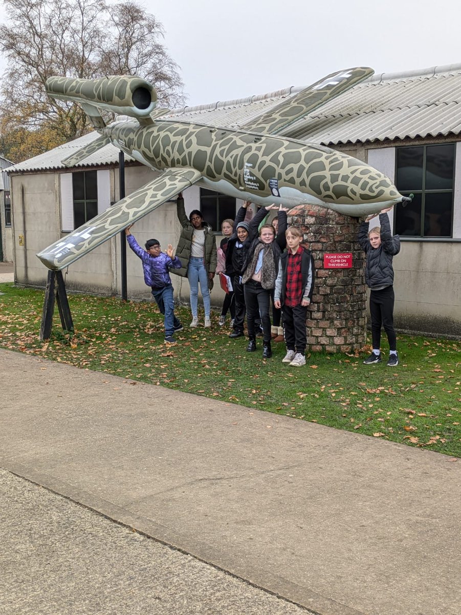 Foxes @ Burton Green Primary tweet media