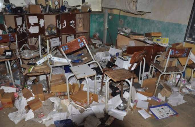 Addisu_Derebe's tweet photo. It's been 2 years since education stopped in Amara region....this is because the Abiy ahmed regime has turned the schools into military camps and even the miltary force showed their fascist act to the people by destroying the teaching materials. #WarOnAmhara #AmharaGenocide https://t.co/irpLJ54RVN