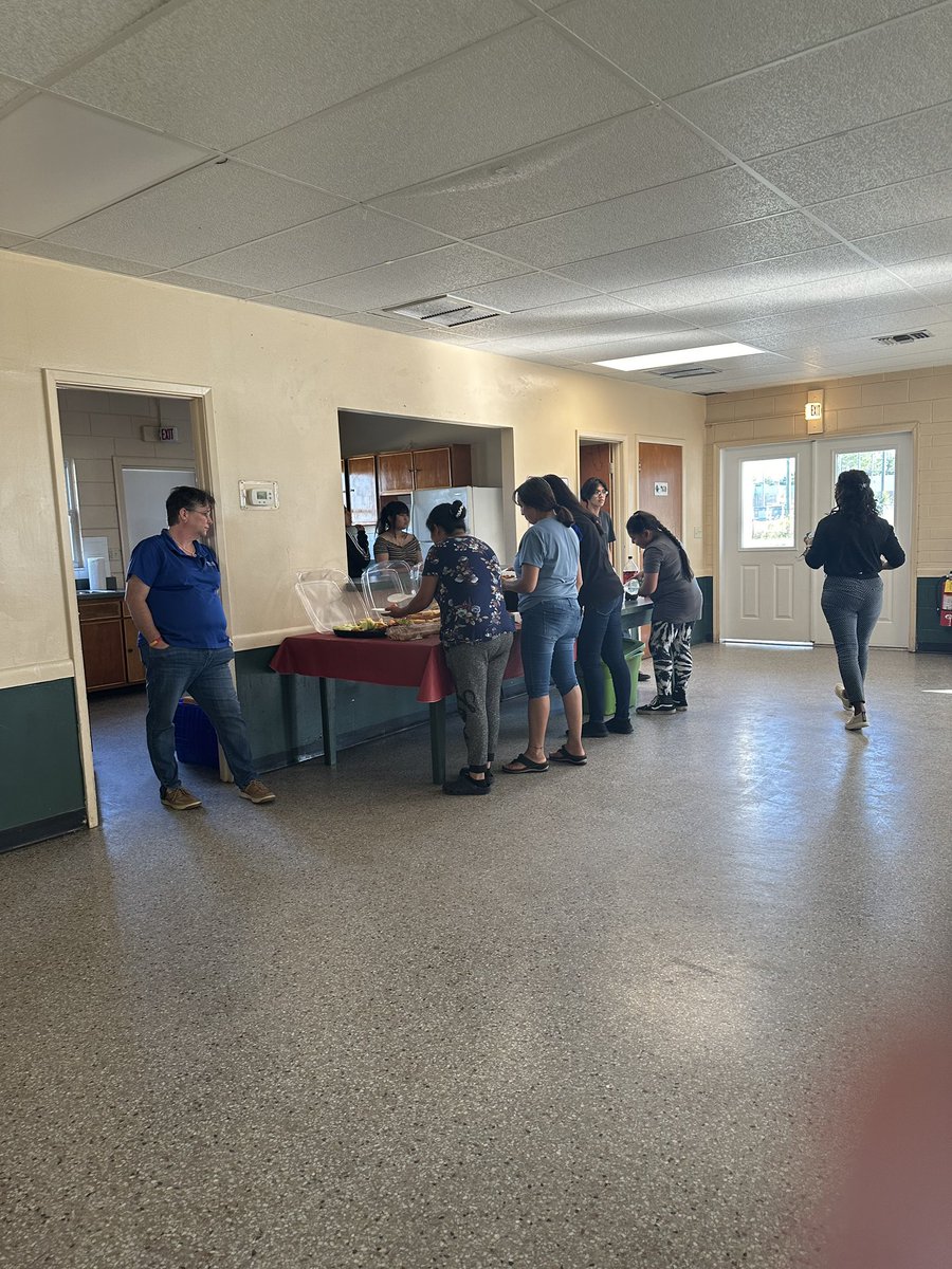 Yesterday, October 24th, 2024, marked our 1st Migrant Parent Advisory Council Meeting at the Community Center in Pierson, Fl! We were thrilled with the turnout of over 15 parents and students, and we want to extend a big thank you to everyone who made it a success.