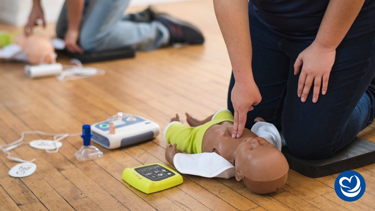 Would YOU know what to do if a baby starts choking?

-Call 911.
-Give five back blows:
-If unconscious, give five chest compressions
-Repeat until help arrives or the object is dislodged.

#BabyTyler #InfantChoking #ChildFirstAid #BabySafety #WorldPoint #NewParents #BackBlows