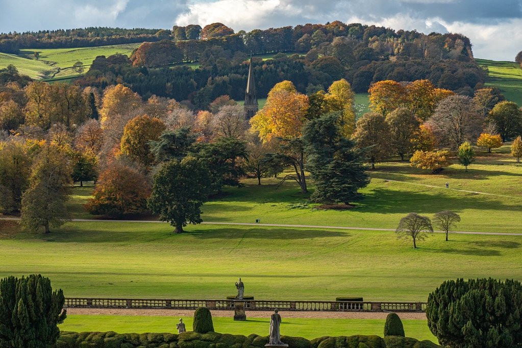 Richard_in_Rutland (@photo_rutland) on Twitter photo An autumnal view from Chatsworth House looking out to the Church of St Peters in Edensor <a href="/ChatsworthHouse/">Chatsworth</a> #PeakDistrict #autumn An autumnal view from Chatsworth House looking out to the Church of St Peters in Edensor <a href="/ChatsworthHouse/">Chatsworth</a> #PeakDistrict #autumn