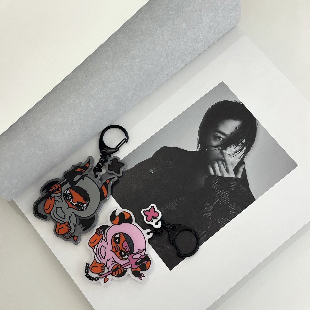 สุขสันต์วันเกิดนากาโมโตะ ยูตะ :🍒)

ขอให้มีความสุขกับทุกเส้นทางที่เลือก
ดีใจที่ปีนี้ได้เจอกันใกล้ขึ้น และได้เห็นยูตะทำในสิ่งที่อยากทำนะ
enjoy ur 29 my rockstar

#HAPPYYUTADAY
#中本悠太_わたし達のHOPE
#유타생일_에브리바디_스크림
#DazzlingRockstarYUTA