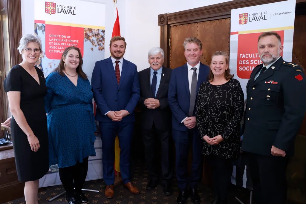 Kyle Matthews (@kylecmatthews) on Twitter photo Cette semaine, j'ai eu l'honneur de me rendre à Québec pour participer au lancement de la Chaire de leadership en enseignement <a href="/romeodallaire/">General Roméo Dallaire</a> sur les conflits civils et la paix durable de <a href="/universitelaval/">Université Laval</a>
Merci à <a href="/APPelletier/">Alexandre Pelletier</a> pour son invitation. Je me réjouis de suivre Cette semaine, j'ai eu l'honneur de me rendre à Québec pour participer au lancement de la Chaire de leadership en enseignement <a href="/romeodallaire/">General Roméo Dallaire</a> sur les conflits civils et la paix durable de <a href="/universitelaval/">Université Laval</a>
Merci à <a href="/APPelletier/">Alexandre Pelletier</a> pour son invitation. Je me réjouis de suivre
