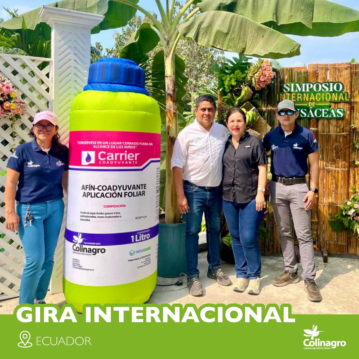 Colinagro_Col's tweet photo. Esta semana nuestra🧑🏼‍🌾Líder de Cultivos, Ing. Julio César Obando, estuvo en Ecuador, donde capacitó a distribuidores aliados como Pacificozone, Novagric y Riveragro sobre nuestro portafolio. También participó en el Simposio Internacional de Musáceas en Los Ríos. #events https://t.co/mKt9H5yU1K