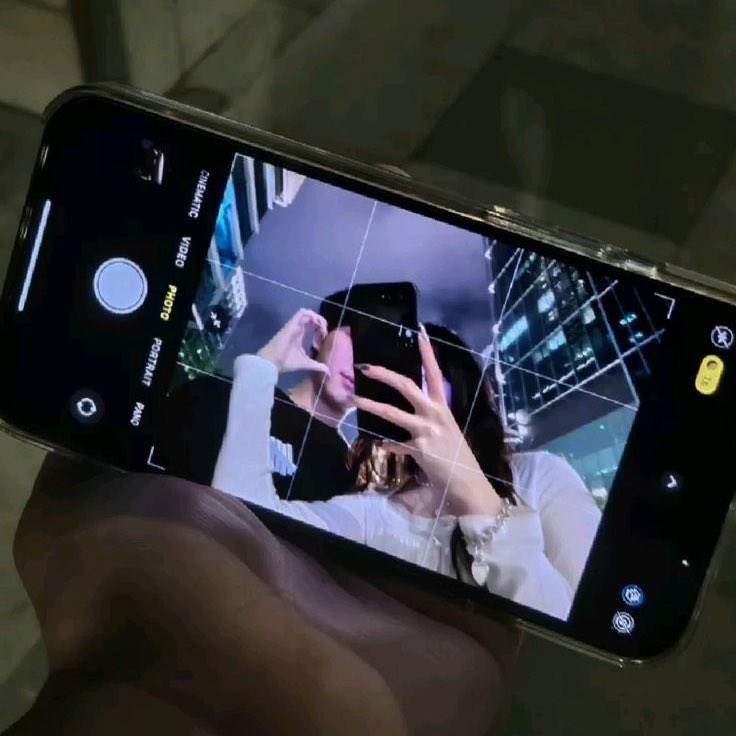 spcycheri's tweet image. plan a date with your boyfriend! °ᡣ𐭩 . 🍰° .
— 𝜗𝜚 an interactive thread🧵