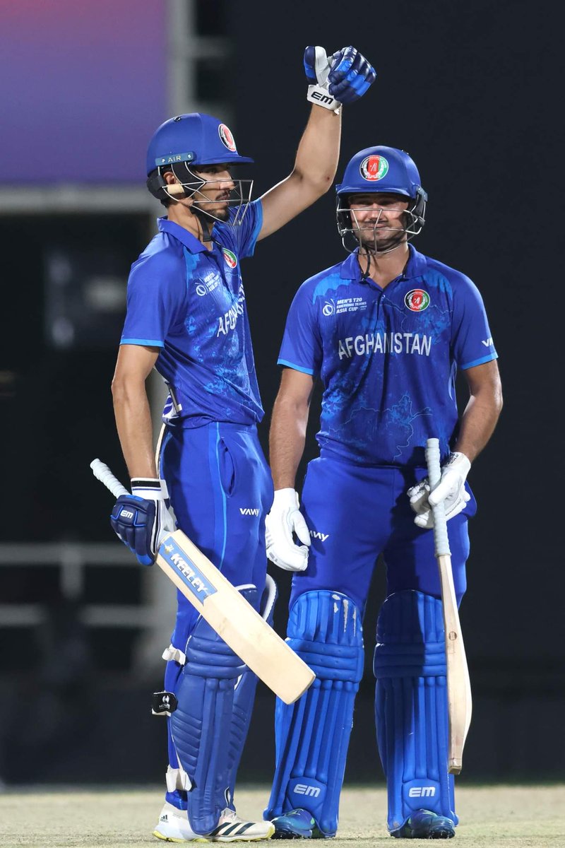 Modasirdawat's tweet image. دا بری دي ټول افغان ولس ته مبارک وي.
هند مو مات کړ ، یکشنبه د سریلانکا سره پایلوبه کوو.