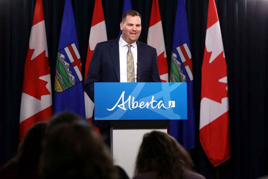 edmontonjournal's tweet image. Session preview: Alberta UCP to focus on Bill of Rights, transgender policy as MLAs return Monday #ableg #abpoli 

Read More: edmontonjournal.com/news/politics/…
