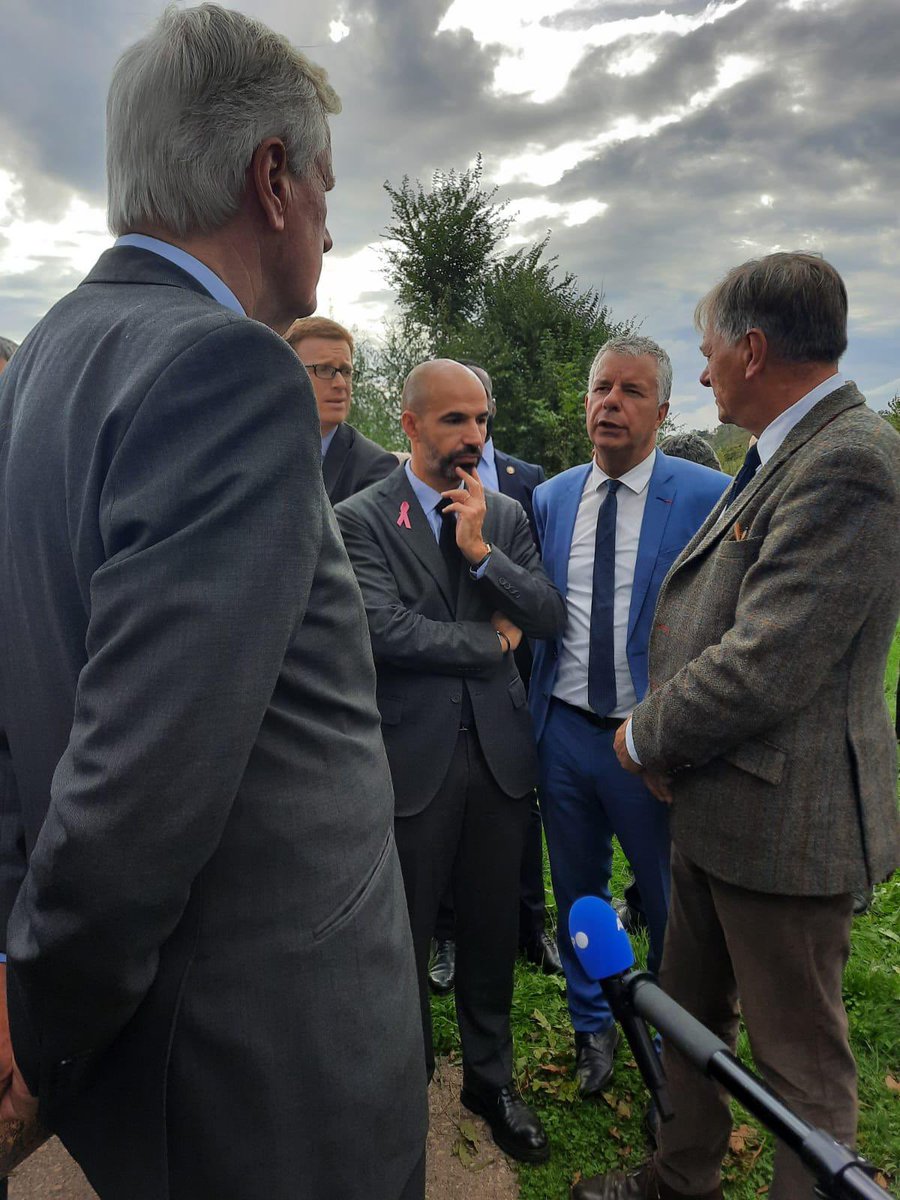 Martial SADDIER (@martialsaddier) on Twitter photo A l’invitation du Premier Ministre <a href="/MichelBarnier/">Michel Barnier</a> , je me suis rendu dans le Rhône, en tant que Président du comité de bassin Rhône Mediterranée, visiter un chantier de renaturation permettant la prévention des inondations. A l’invitation du Premier Ministre <a href="/MichelBarnier/">Michel Barnier</a> , je me suis rendu dans le Rhône, en tant que Président du comité de bassin Rhône Mediterranée, visiter un chantier de renaturation permettant la prévention des inondations.