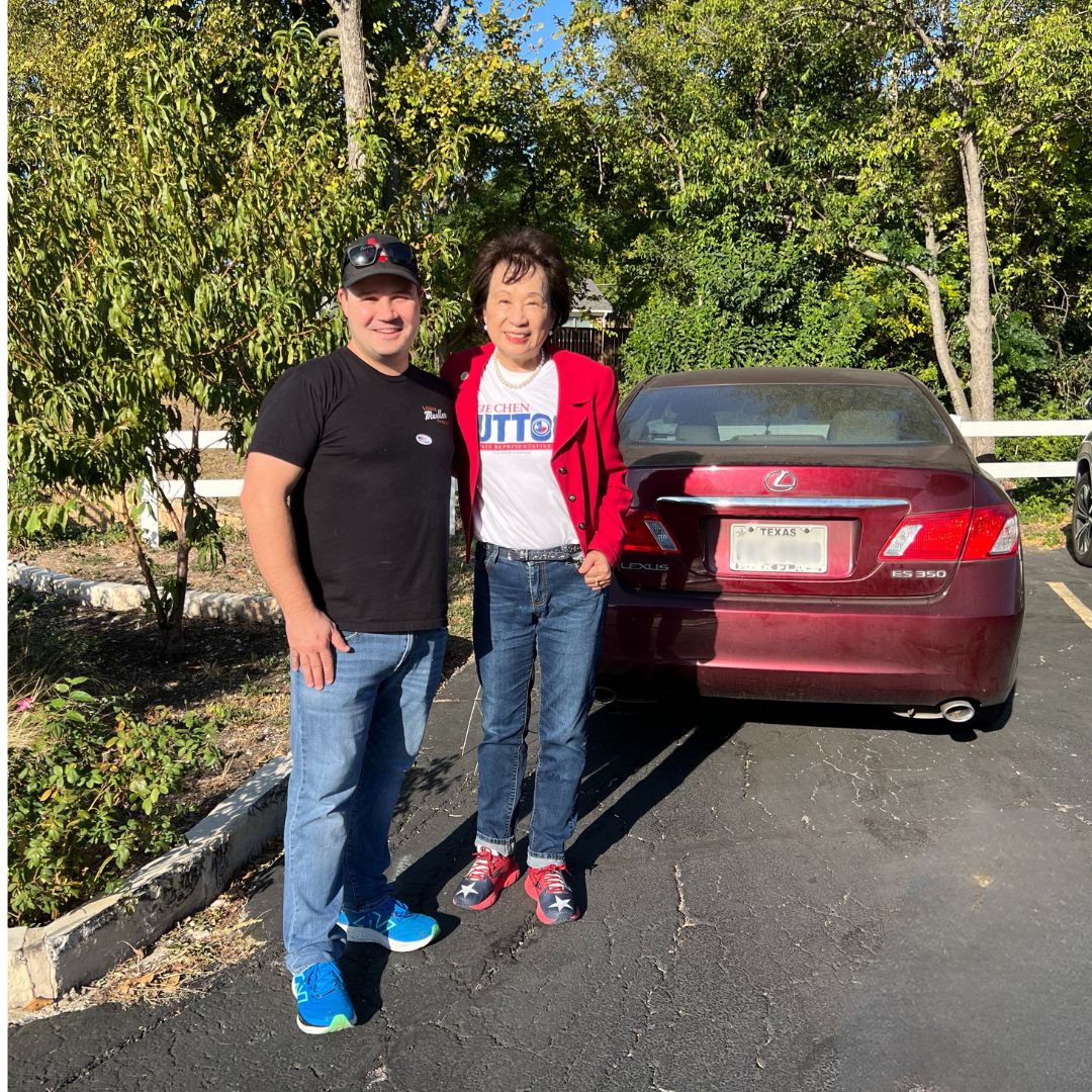 AngieChenButton's tweet photo. #TeamButton is at Ministerios Charisma in Richardson for day 5 of early voting.  Polls are open until 5:00 PM today. Come #Vote. https://t.co/c6Es1o0U3W