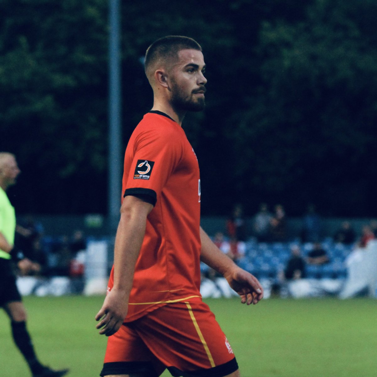 Manager Jamie Yates has shown his intentions of improving his squad by making the signing of midfielder, Tom Hinton from National League North outfit, Alfreton Town 🤝

Tom will go straight into the squad to face Bishop Auckland tomorrow.

#TheWorldsFirst