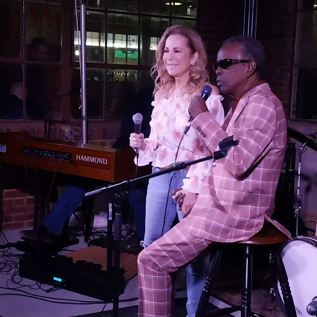 Hey friends, Wigg had a great time at the reopening of Sapphire restaurant at the Factory in Franklin! Excellent food &amp; wine, and even a guest performance by Kathie Lee Gifford. This week he’s back at the Acme Feed &amp; Seed for the Soul Brunch, Saturday 11:30am-2pm. Come on down!