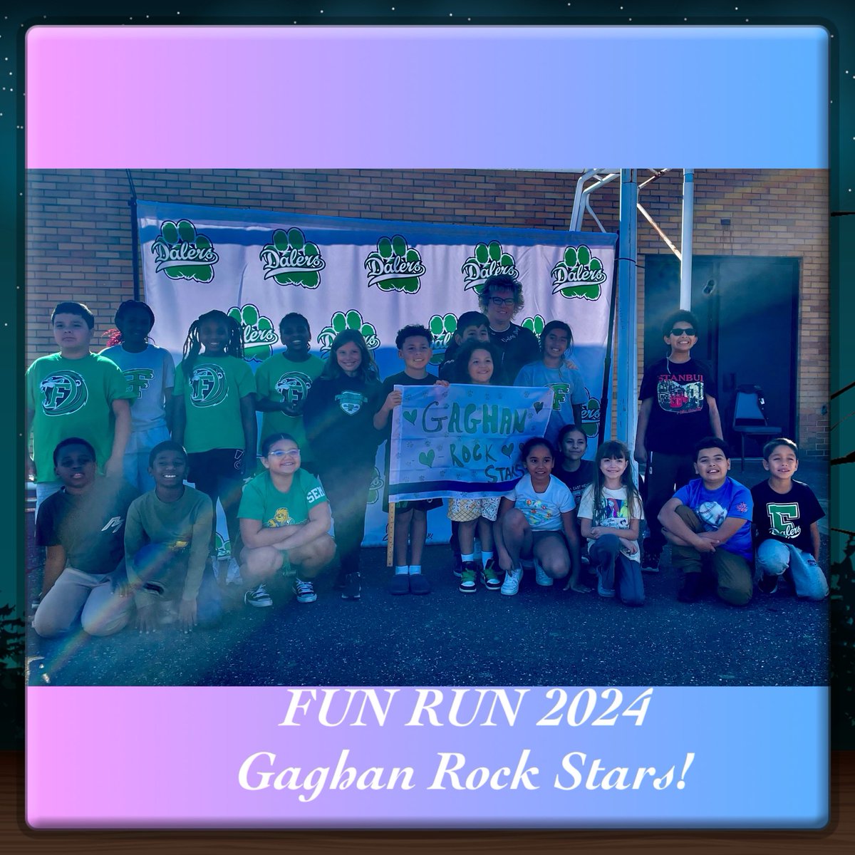 We love participating in the annual ⁦<a href="/SEM_Dalers/">SEM Dalers</a>⁩ Fun Run… Thank you, ⁦<a href="/SEM_PTA/">Saltzman PTA</a>⁩ 💚🫶💚🫶
