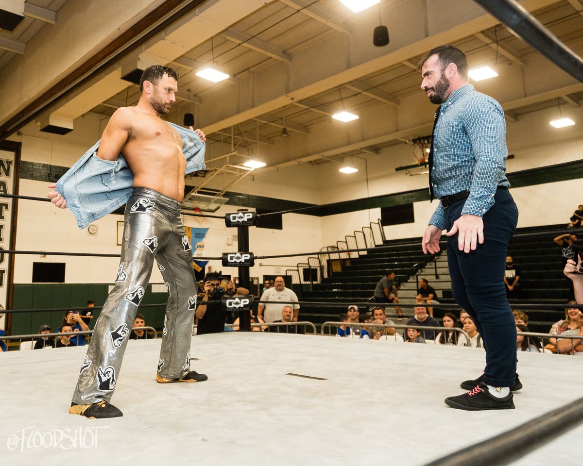 CreateAPro's tweet photo. 🚨PREMIER TONIGHT🚨
#CAPBaseBrawl premiers TONIGHT for FREE on the Create A Pro YouTube Channel at 7pm!
Featuring:
• CPA vs Dango
• Myers/Dreamer vs Adrenaline Express
• Jake Lang vs Nick Robles
• Gabby Forza vs Nat Castle vs Paris Van Dale
and MORE!
Don’t miss it! https://t.co/oUGZzMNydO