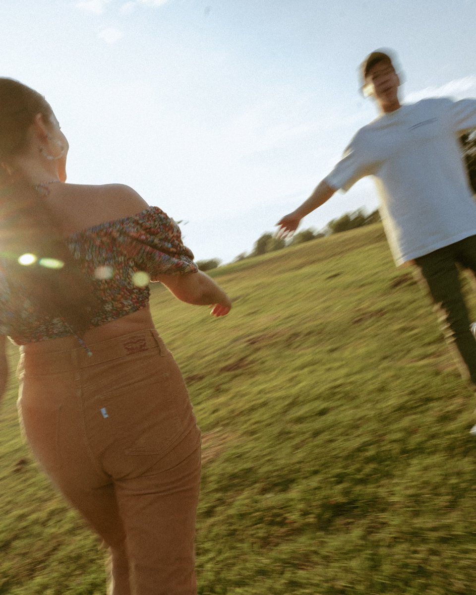 RISE is out everywhere now 🪽 We poured our hearts into this one, and now it’s finally yours!

Let us know what you think 🤍
m.mvse.live/rise