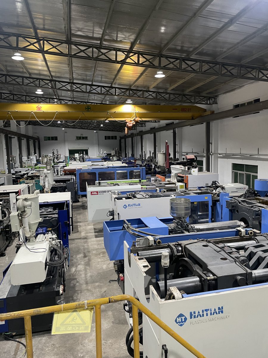 DavidMachi92504's tweet image. Second-hand injection molding machine, I basically have the models and brands you know. If you need it, please feel free to contact me.
Main business #injectionmoldingmachine #servodriver #Synchronousmotor #oilPump #plasticmachines #machine #molds #Plasticinjectionmolding