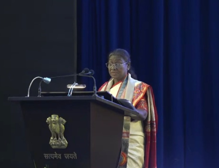 Lt. Gen. Ashok Jindal, Executive Director and CEO of AIIMS Raipur, joined Dr. D’Souza in honoring the eminent dignitaries including the Hon’ble Governor of CG, Shri Ramen Deka, Hon’ble CM of CG, Shri Vishnu Deo Sai, and Hon’ble Health and Education Min. Shri Shyam Bihari Jaiswal