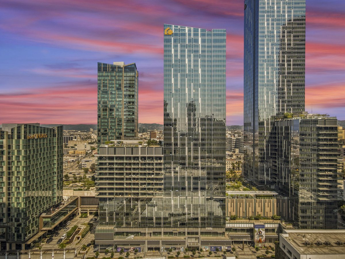 active.social/social-share/2… 
New Price | Downtown Living at Metropolis
Seller offering 2.5% commission to Buyer's Agent
#Luxuryhomes #SothebysRealty #SirSoCal #nothingcompares #Metropolis #DowntownLA #GoDodgers #CondoForSale