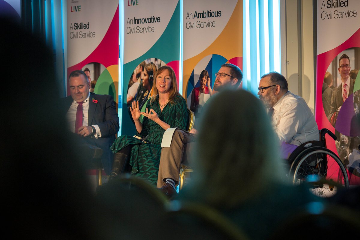 Sarah Johnson tweet media