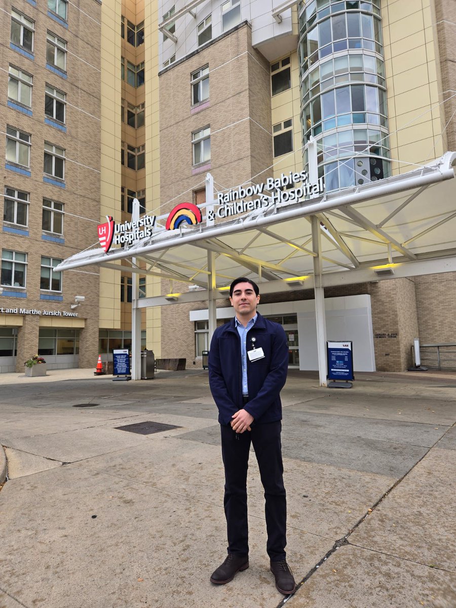 Please join us in welcoming the Division of Pediatric Urology's first-ever Clinical Research Fellow, Alejandro Calvillo-Ramirez, MD. Dr. Calvillo-Ramirez is from Guadalajara, Mexico and his hobbies include hiking, weightlifting &amp; enjoying cinema. 

Alejandro will spend 12 months