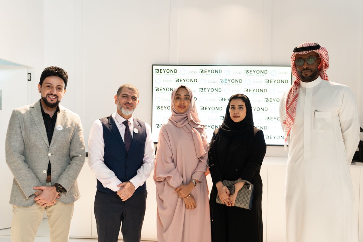 shopszesa's tweet image. جانب من مشاركتنا في معرض @seamlessMENA اليوم الثاني

#Beyondtechnology  #seamless #SeamlessKSA #Seamless2024 #shopsze
#بيوند_تكنولوجي #سيملس #التجارة_الرقمية