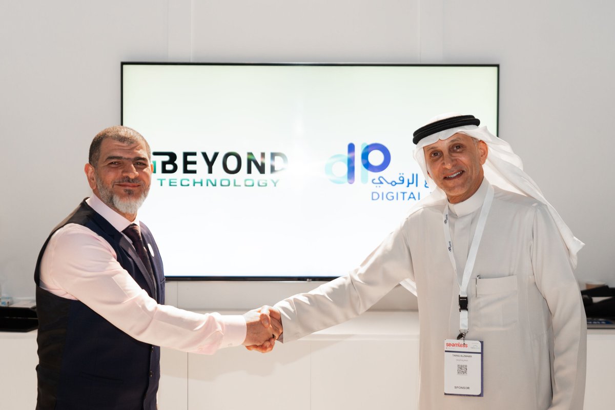 shopszesa's tweet image. جانب من مشاركتنا في معرض @seamlessMENA اليوم الثاني

#Beyondtechnology  #seamless #SeamlessKSA #Seamless2024 #shopsze
#بيوند_تكنولوجي #سيملس #التجارة_الرقمية