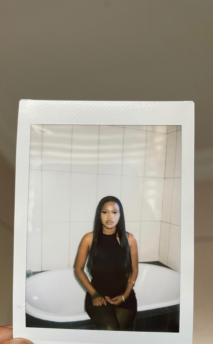 simaaa_d's tweet image. 