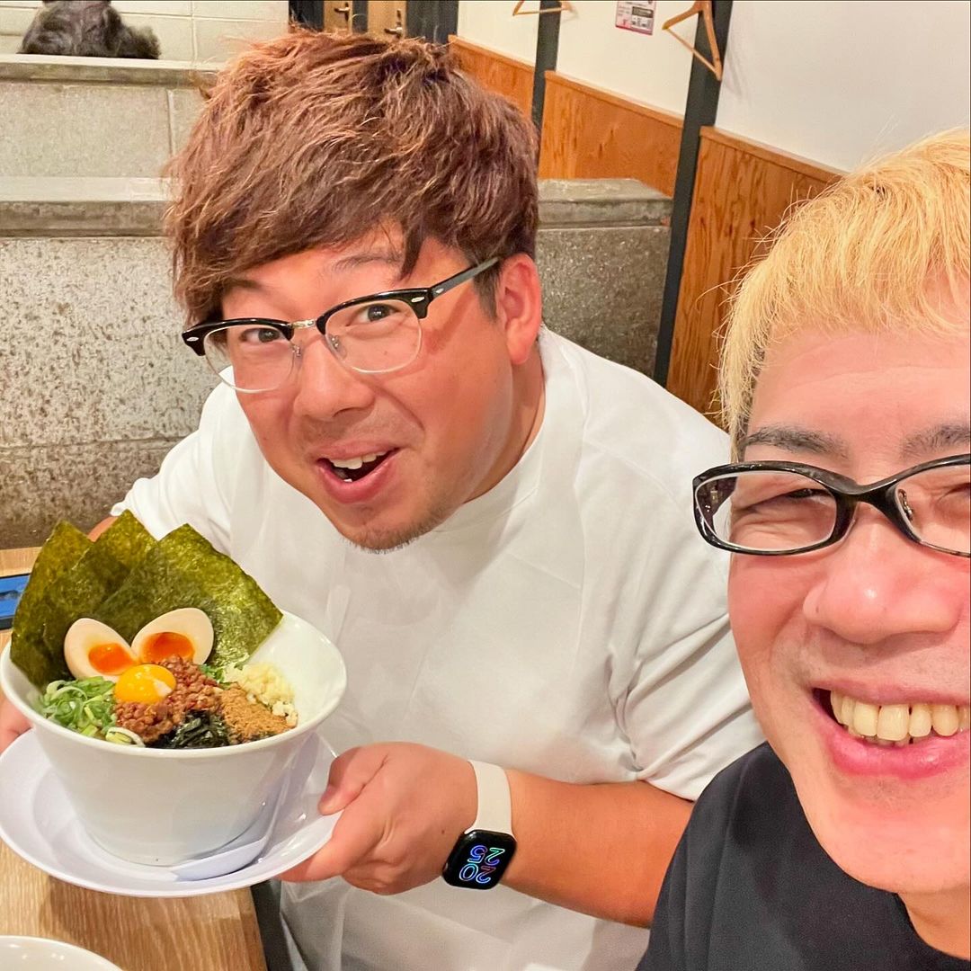 bobbymagic's tweet image. ビジュアルミーティング！ #コムギノキラメキ #VisualTeam #RedBobby instagram.com/p/DAgGETwvmul/…