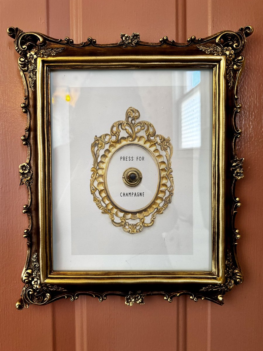 VIPCallia's tweet image. What a tease