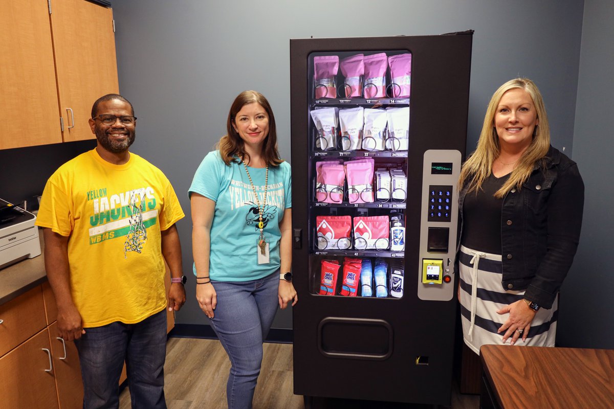 rucoschools's tweet image. Whitworth-Buchanan students now have free access to hygiene products

Partnership with Archie's Promise leads to seventh RCS school receiving hygiene machine

By BARTON HENLEY
Rutherford County Schools

October 25, 2024

Read more here:
rcschools.net/apps/news/arti…