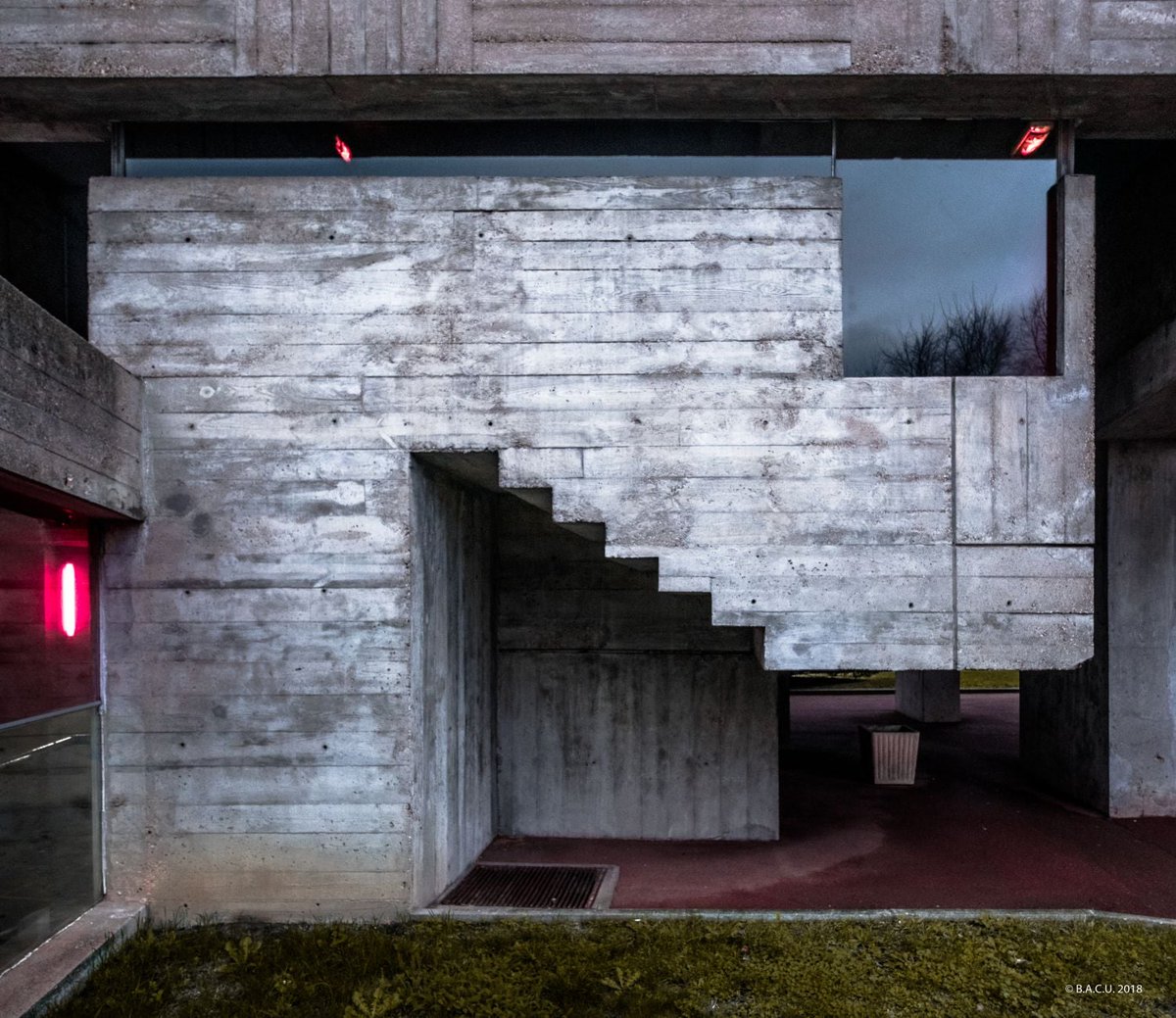 Maison du Bresil,
Paris, France,
built in 1957,
restored in 2000.
Architect: Le Corbusier, Lucio Costa.
(c) BACU 2018
Photo Dumitru RUSU
#BRUTgroup