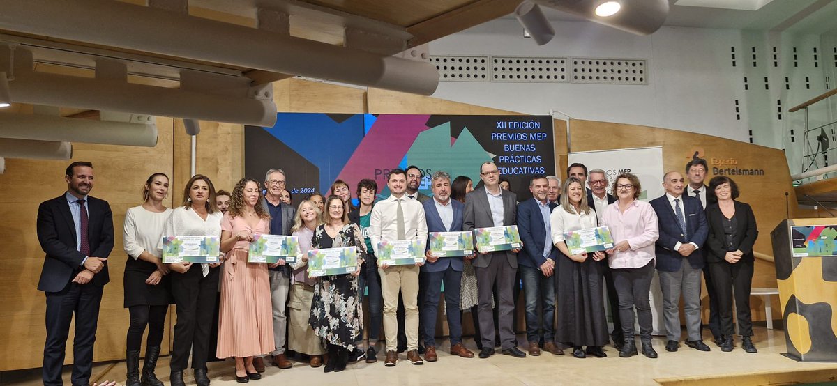 🎉 Entrega de premios del XII Concurso de “Buenas Prácticas Educativas”. Gracias a Mejora tu Escuela Pública por la excelente organización 🙌.

Enhorabuena a todos los premiados 🏆, es un honor acompañaros en un acto que impulsa la calidad educativa de forma innovadora.