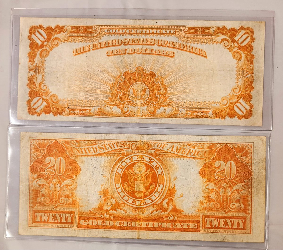 oldpapermoney's tweet photo. Pair of 1922 Gold Certificates

#money #gold #USA🇺🇸 https://t.co/tdrsYBw5oD