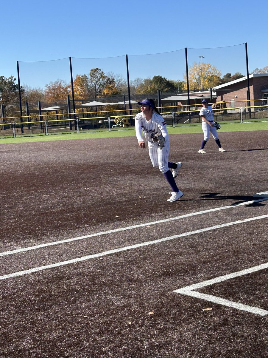 RecruitLook Softball tweet media