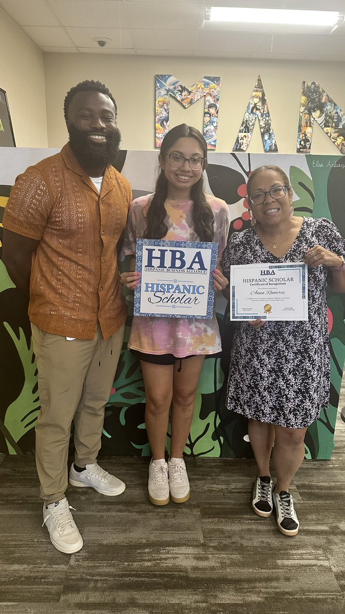 Super proud of Anna for being honored this morning by the Hispanic Business Alliance for being an outstanding scholar! Have seen so much determination out of her throughout her high school career and can’t wait to see her continued growth! <a href="/ProsperHS/">Prosper High School</a>