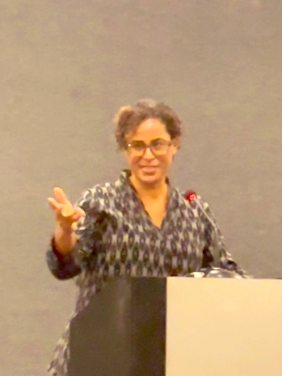 PrisMMartinez's tweet photo. Kelly Lytle Hernandez takes the stage to talk about immigration regulations, control, &amp; migration in the late 19th &amp; 20th centuries that makes the American West inseparable from discussions of immigration in the US &amp; North America writ large @WhaHistory #WHA2024 1/ https://t.co/FAzrh1GR7y