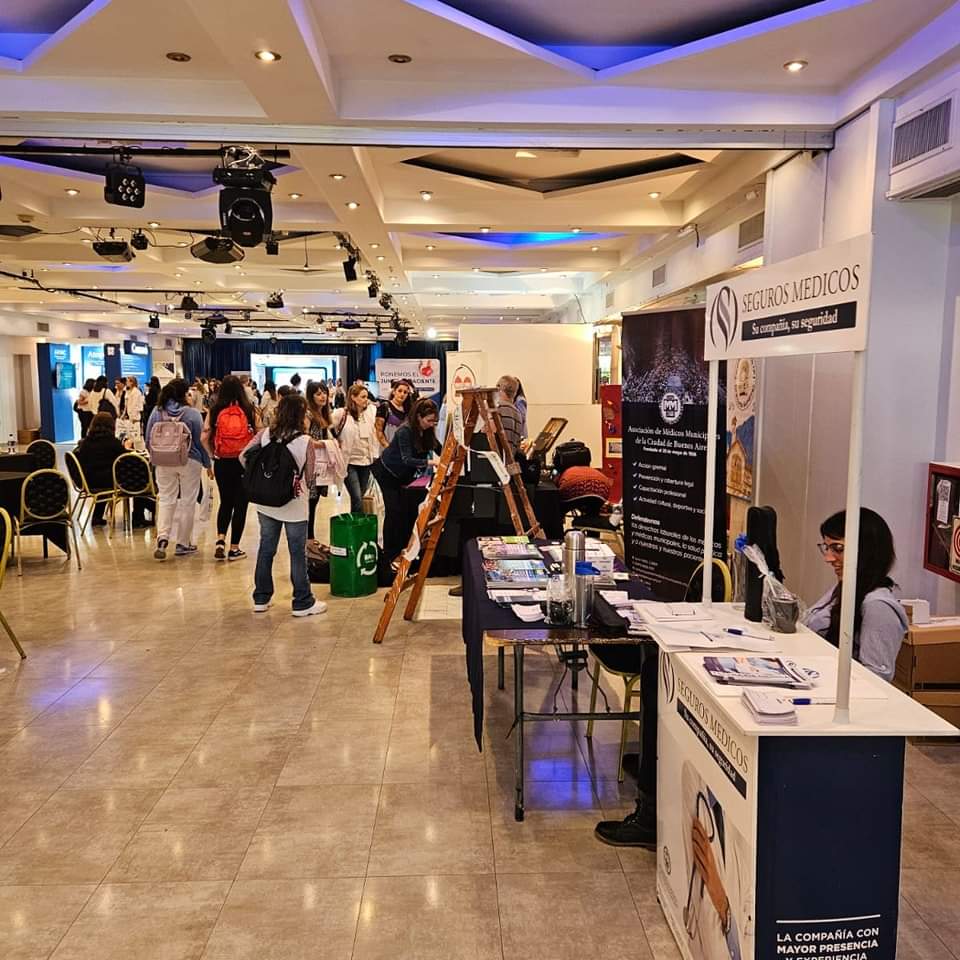 Seg_Medicos's tweet photo. JORNADAS del HOSPITAL DE NIÑOS RICARDO GUTIERREZ -

✅SEGUROS MÉDICOS estuvo presente en las XXXIII Jornadas del Hospital de Niños "Ricardo Gutiérrez" - XIII Jornadas de Enfermería que se realizaron el pasado 17 y 18 de octubre.
#segurosmedicos #sucompañia #suseguridad https://t.co/R5q2s4i23a