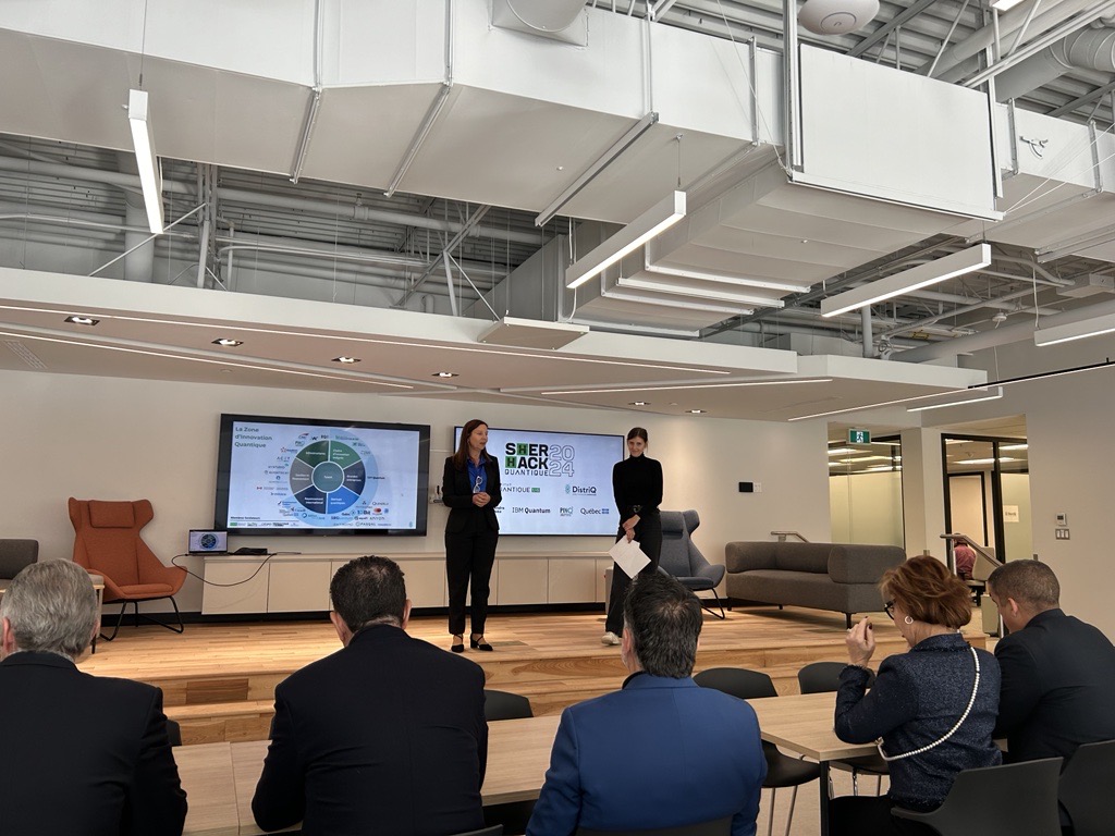 karlblackburn's tweet photo. Clôturer la visite de la délégation marocaine par une présentation de Distriq et une visite de l'Espace Quantique 1 #EQ1 est une façon inspirante de montrer l’innovation québécoise.
Les échanges autour de la technologie quantique et les possibilités offertes dans ce secteur clé ouvrent des perspectives passionnantes pour nos deux économies.
Merci à toute l’équipe pour cette collaboration fructueuse, et à nos invités du Maroc pour leur intérêt marqué à explorer les opportunités d’innovation!