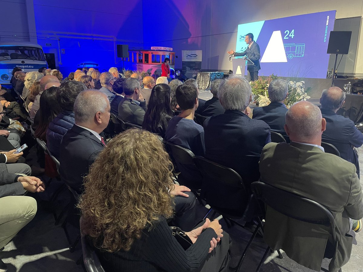 Delegació del Vallès d'@Enginyeria tweet media