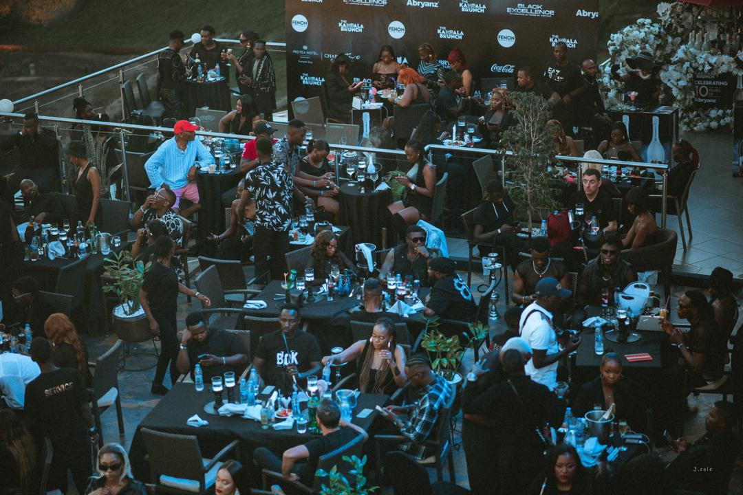 KimuliShafik5's tweet image. I don&apos;t think y&apos;all ready for #thekampalastylebrunch happening this very Sunday themed #BlackExellence ??

#11YearsOfAbryanz 🔥🔥