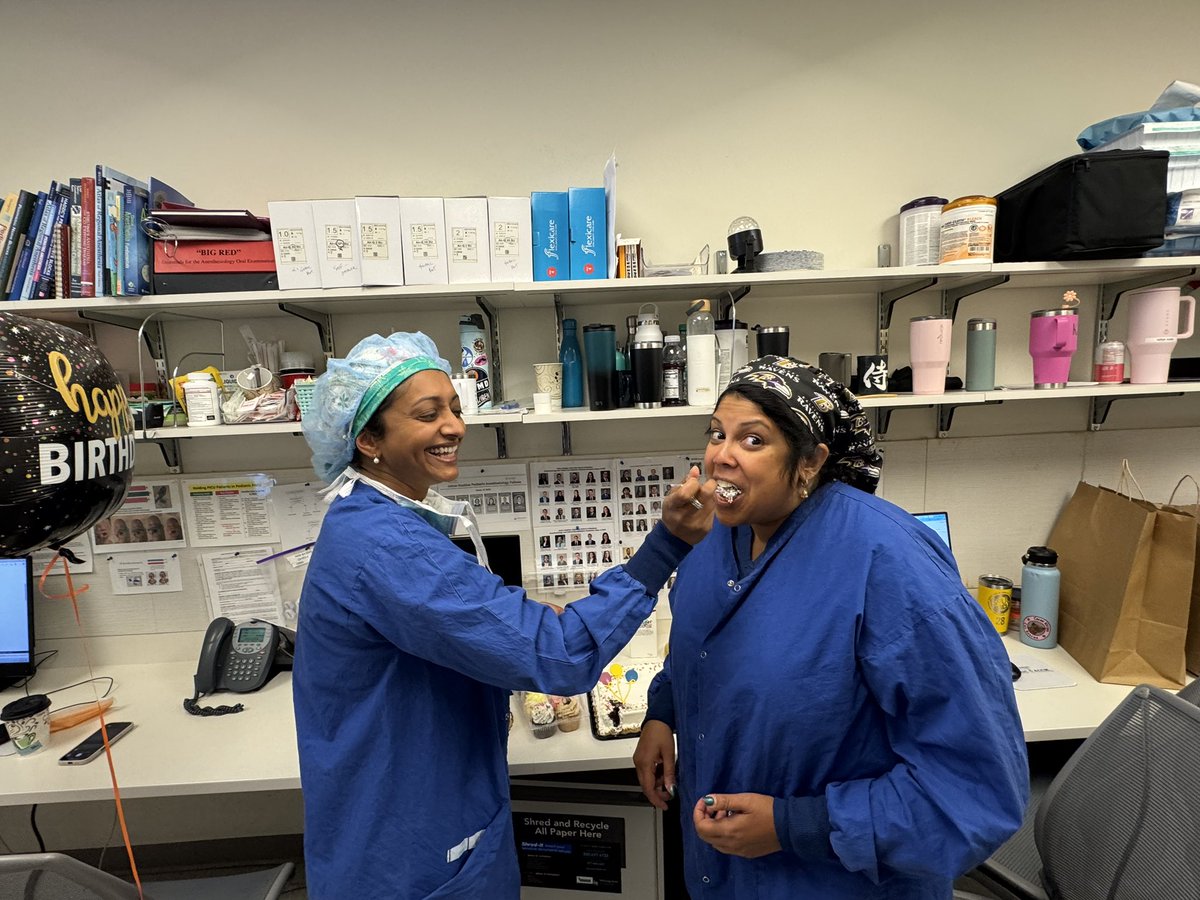 poojaoneilmd's tweet image. Happy birthday to the best boss and friend around! @SapnaKmd