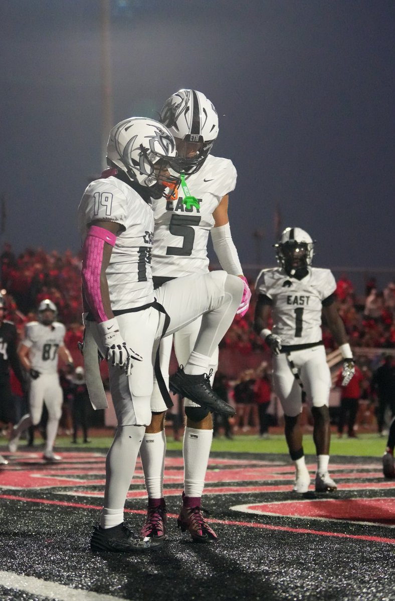 EastHawks2025's tweet image. LAST REGULAR SEASON GAME FOR THE BOYS 🏈
@ OAK HILLS 📍
@ 7:30 ⏰
THEME: HALLOWEEN COSTUMES 🎃
BE THERE AND BE LOUD ‼️