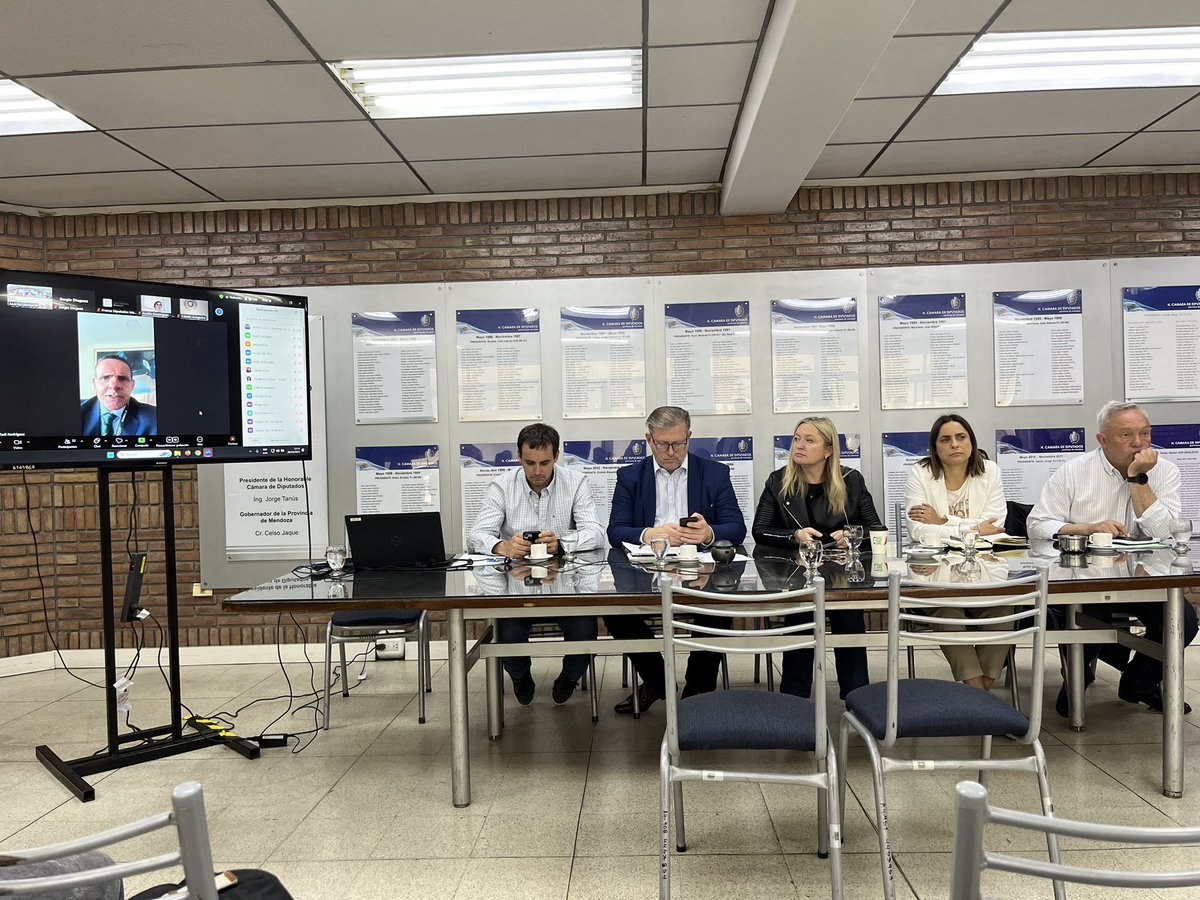 Hoy expuse mi opinión en la Legislatura de la Provincia por la cual consideramos que debe haber minería en Mendoza, como cualquier otra actividad lícita. Estamos a favor de la generación de oportunidades para todos los mendocinos, sin infundir miedo.