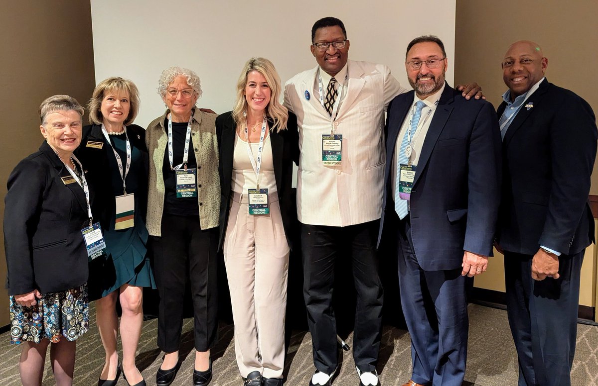 ICCTA president Wayne Dunning (third from right) and executive director James Walter Reed Jr. (right) join the presenters at the <a href="/CollegeDuPage/">College Of DuPage</a>'s session on Open Educational Resources. #ACCT2024
