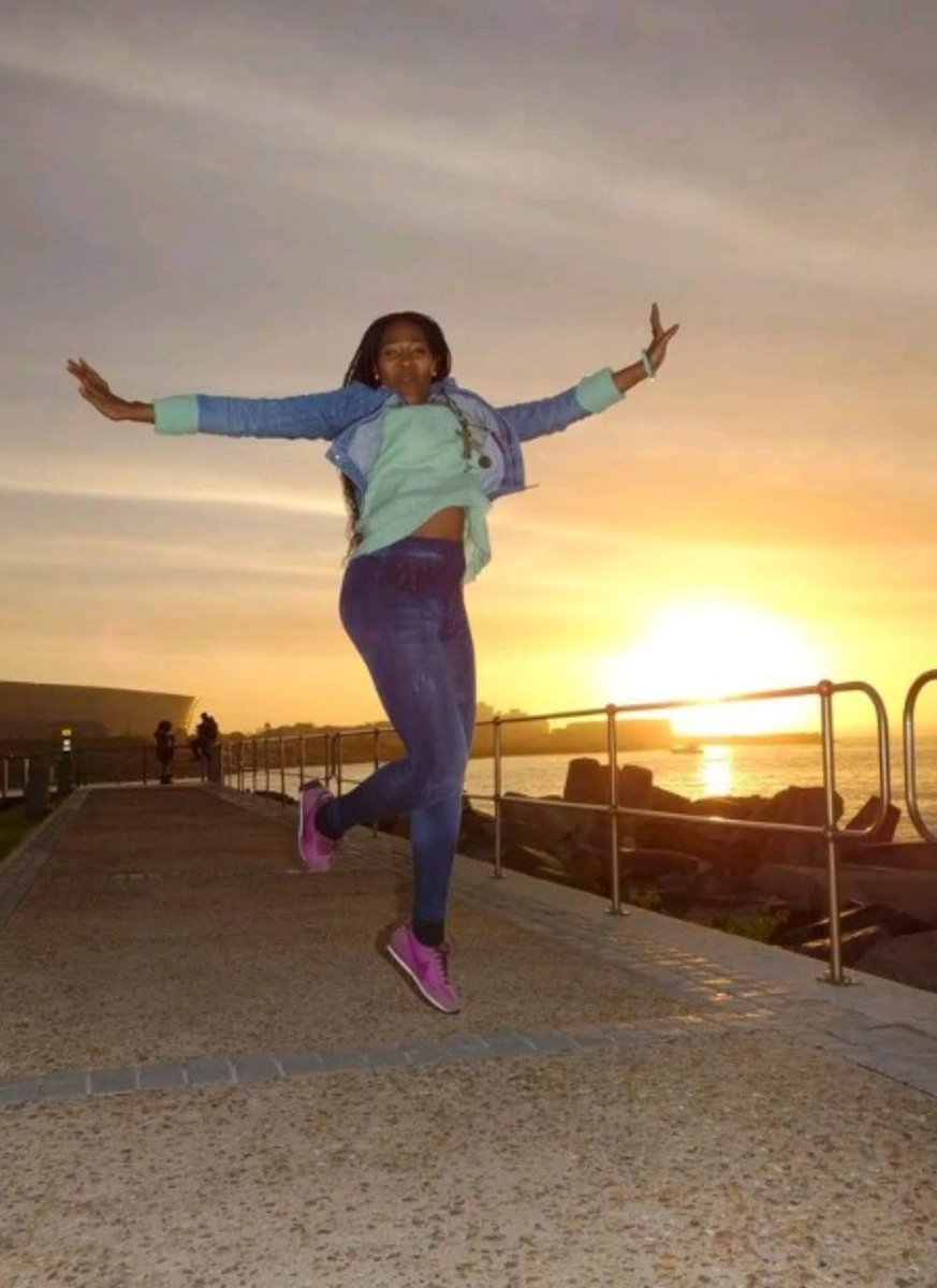 Sunset hyped up 
#CoronaSunsets

 <a href="/CoronaAfrica/">CoronaAfrica</a> 
#CoronaSunsets